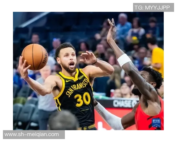 2017年4月23日勇士与开拓者激战正酣精彩瞬间回顾与赛后分析 2017年4月23日勇士与开拓者激战正酣精彩瞬间回顾与赛后分析